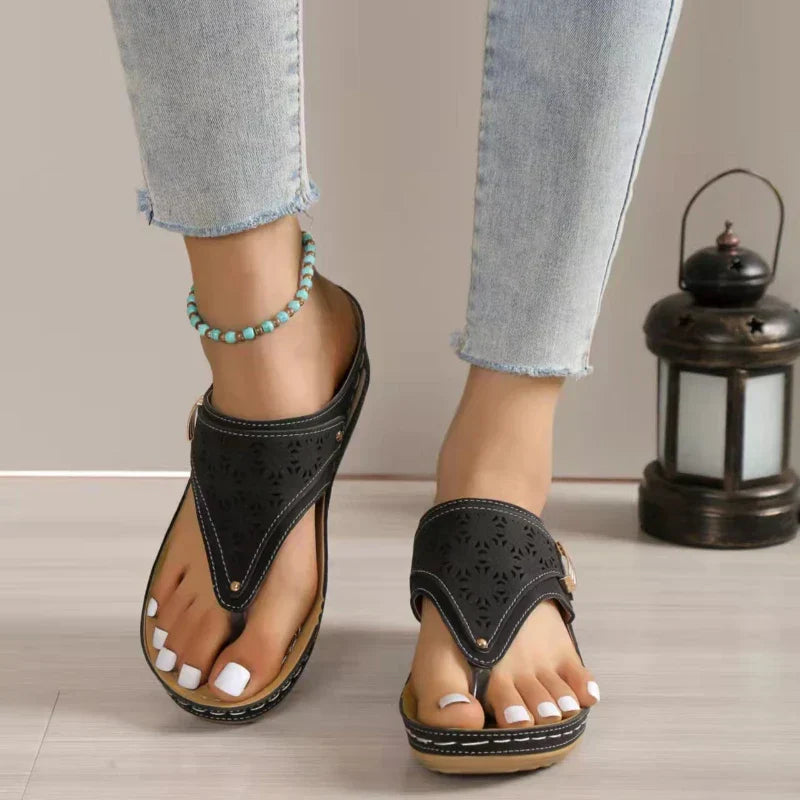 Laurel | Modern Comfy Sandals