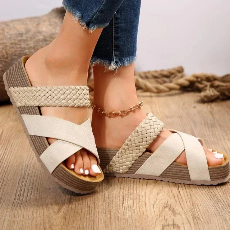 Aira | Orthopaedic Sandals